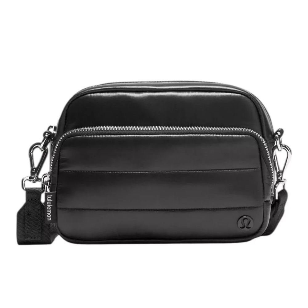 Lululemon Black Everywhere Crossbody Bag 2L Wunder Puff